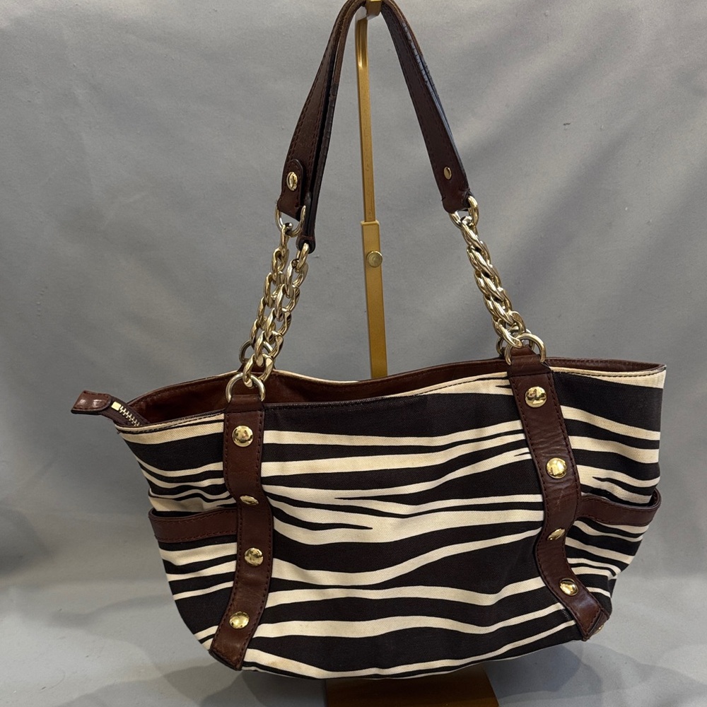Michael Kors Zebra Print Tote Bag – Chain & Leather Straps - Picture 3 of 13